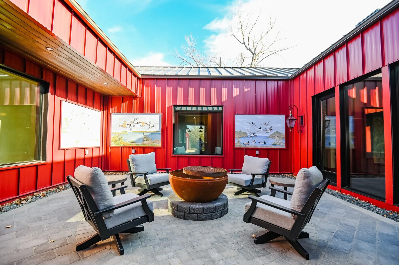 Lodge photograph 9