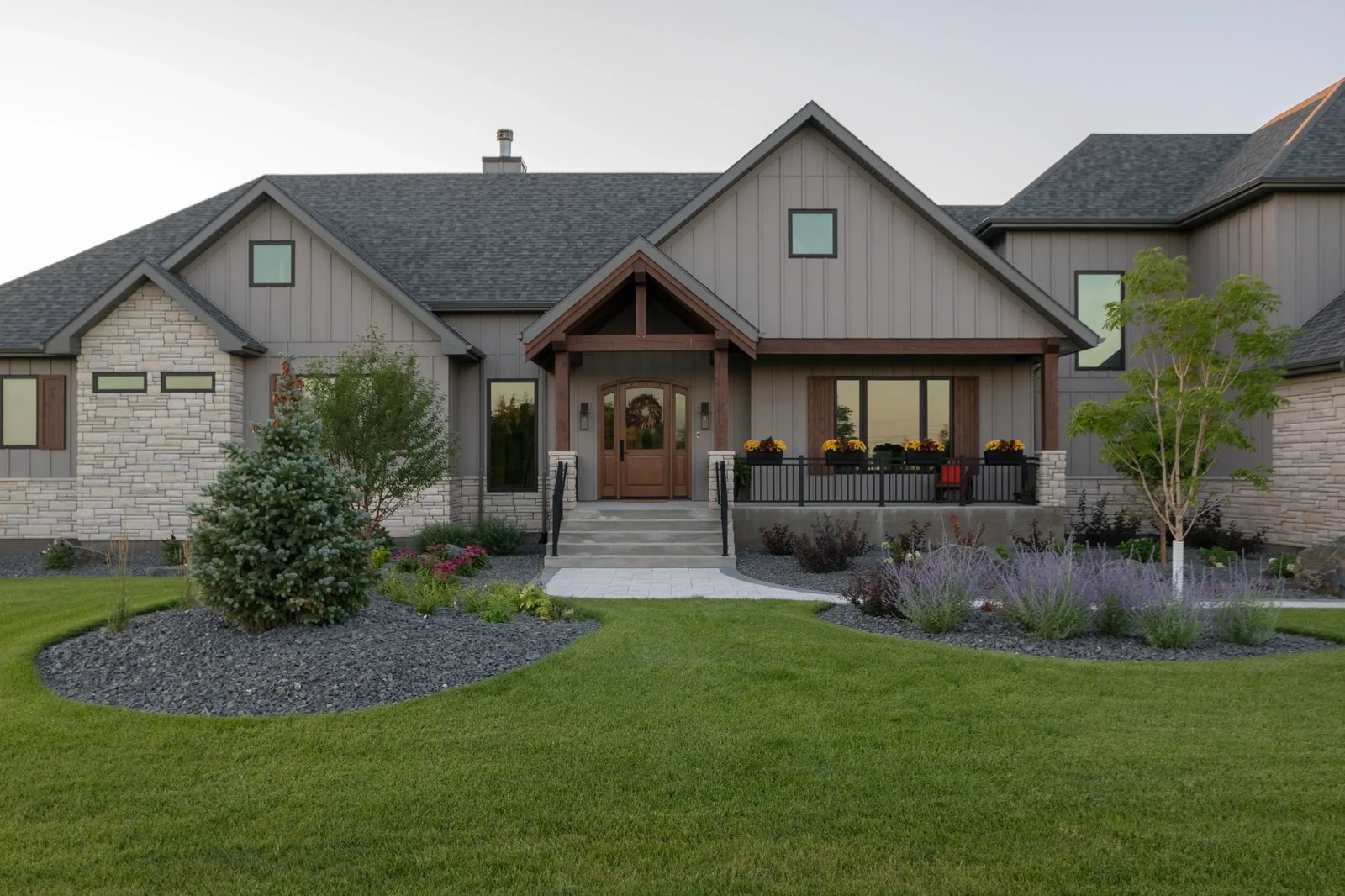 Prairie Acreage photograph 4