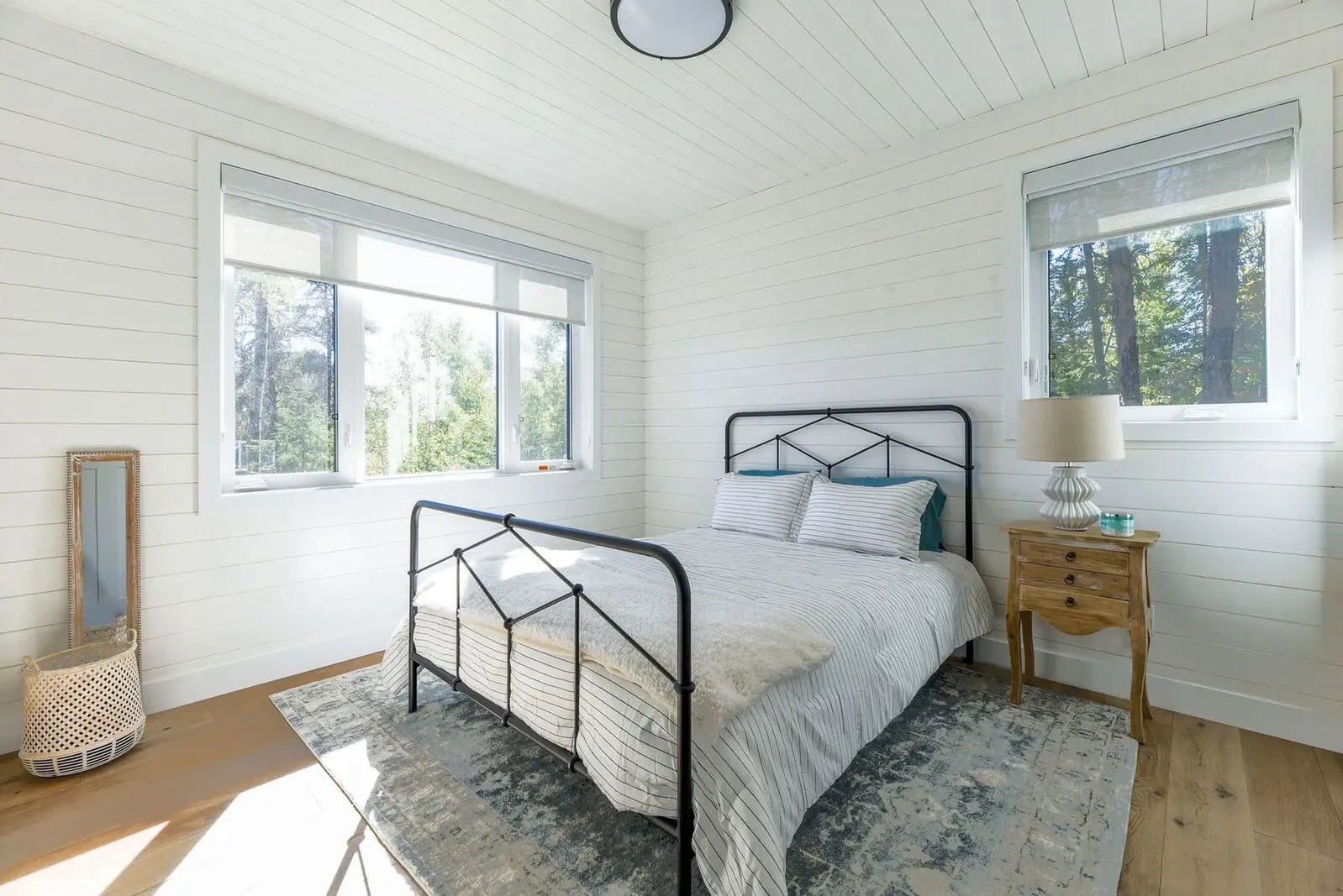 Whiteshell Bay photograph 13