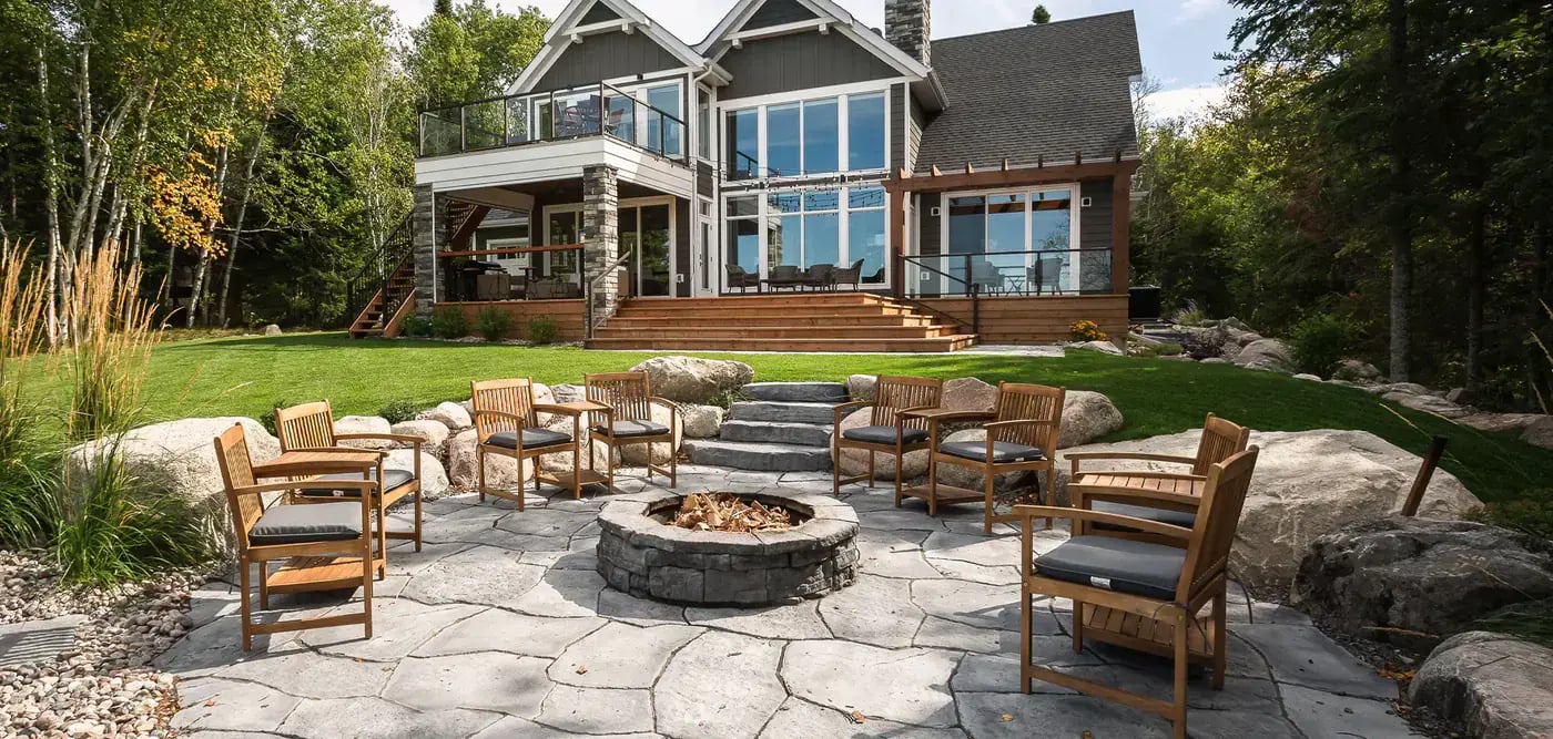 Indoor/Outdoor Connectivity